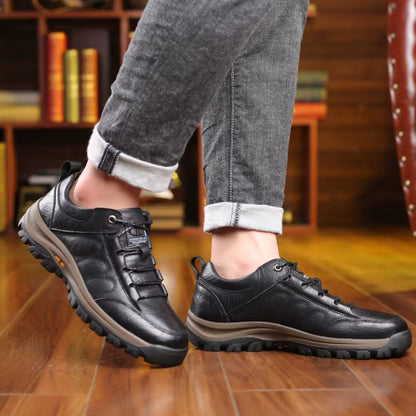 Halkfria Vandringsskor för Män – Vattentåliga och Bekväma